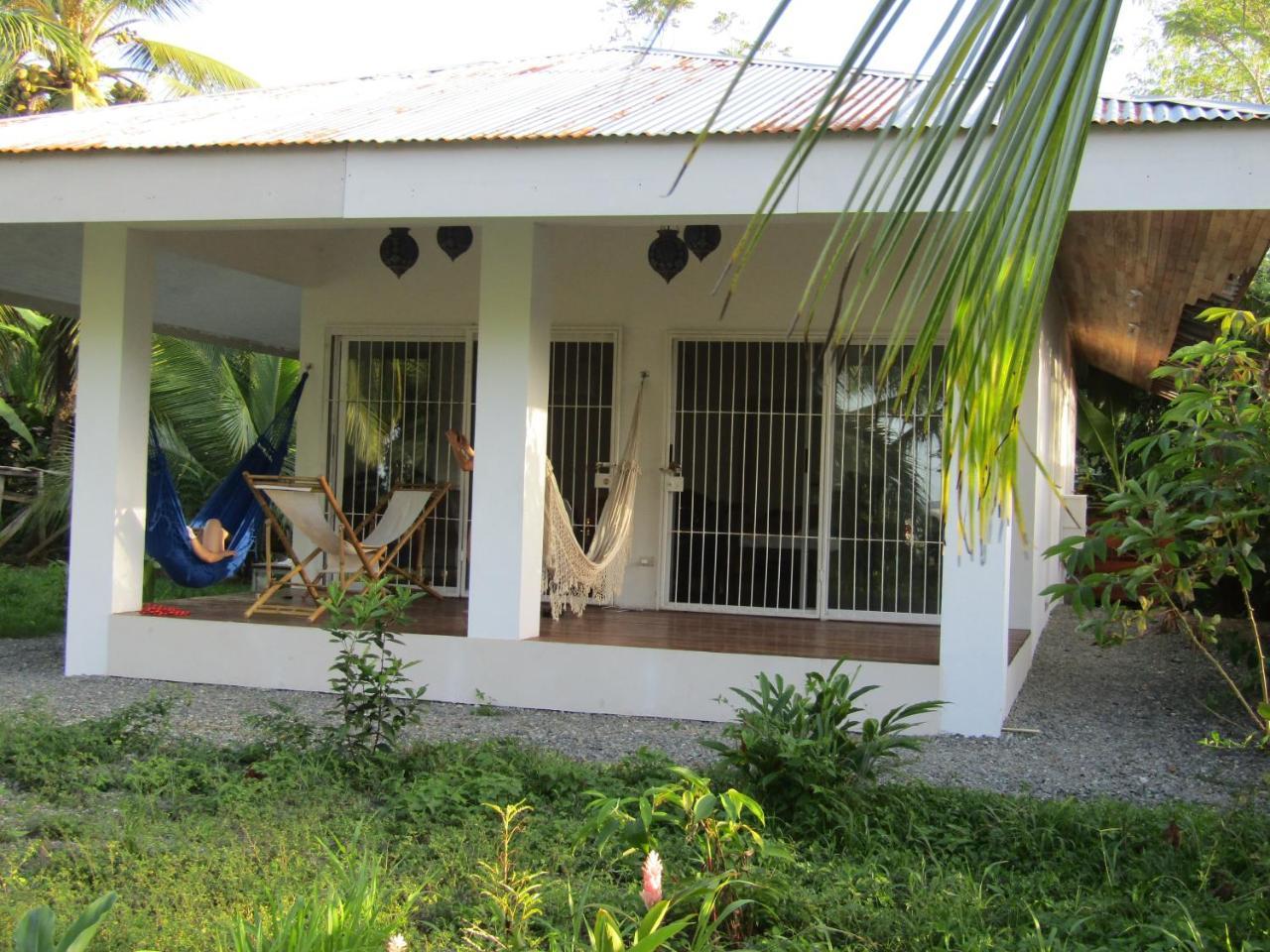 Pineapple House Manzanillo Villa Exterior photo